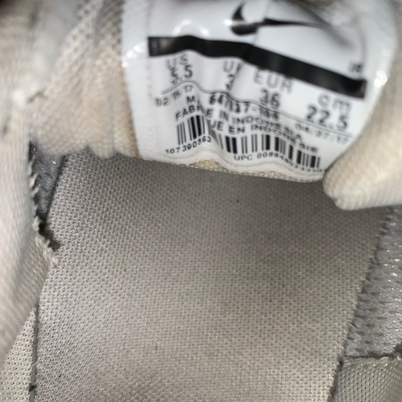 Nike Sideline Cheer Shoes - Picture 5 of 6